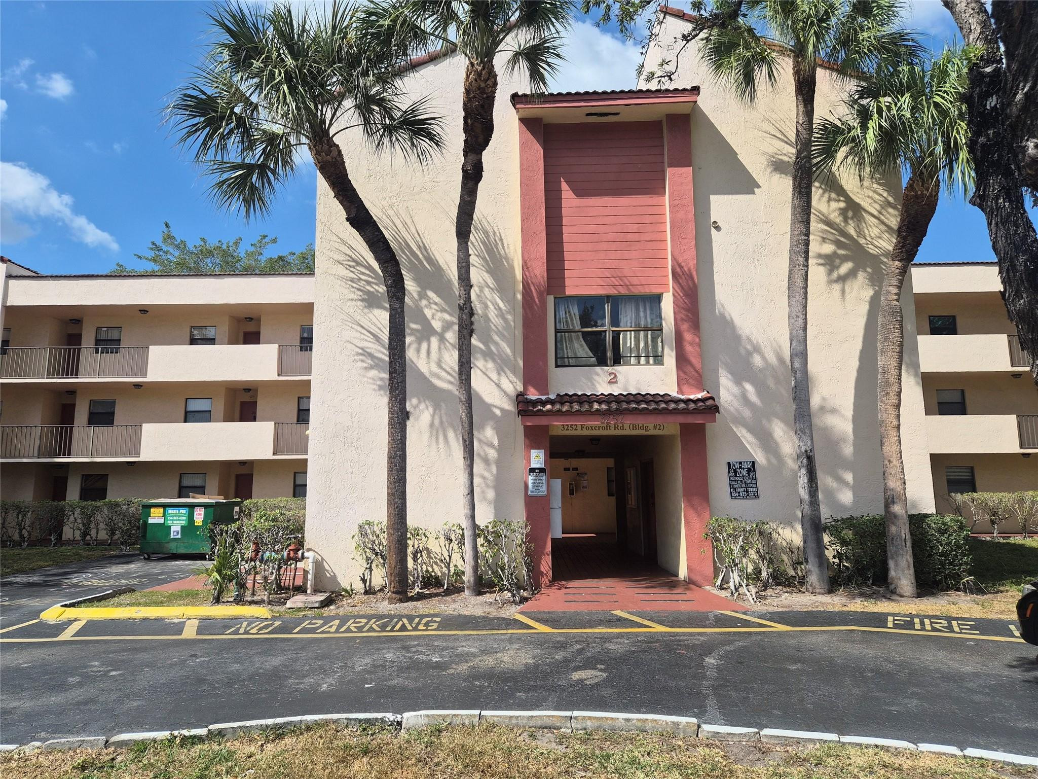 3252 Foxcroft Road, Unit 113 Miramar, FL 33025 - Photo 6 of 23 Photo 6