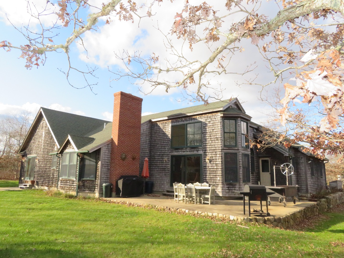 35 Watcha Path Edgartown, MA 02539 - Photo 1 of 44 Back of Main house.