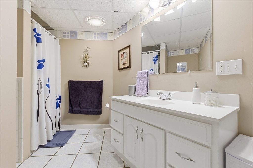 15 Long Pasture Road North Andover, MA 01845 - Photo 36 of 42