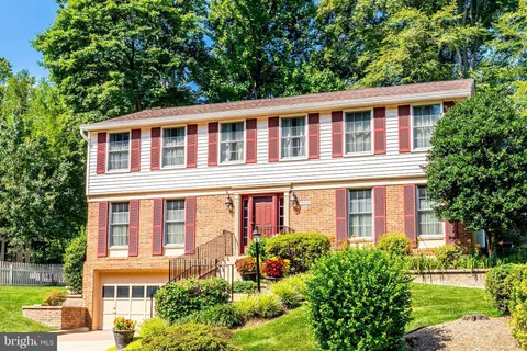 $965,000 | 7752 Gamid Drive, Springfield, VA 22153