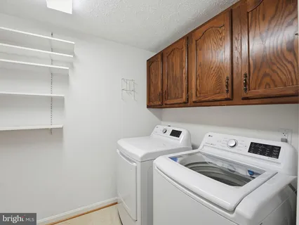 $965,000 | 7752 Gamid Drive, Springfield, VA 22153