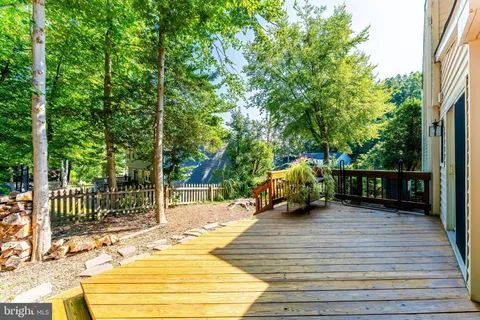 $965,000 | 7752 Gamid Drive, Springfield, VA 22153