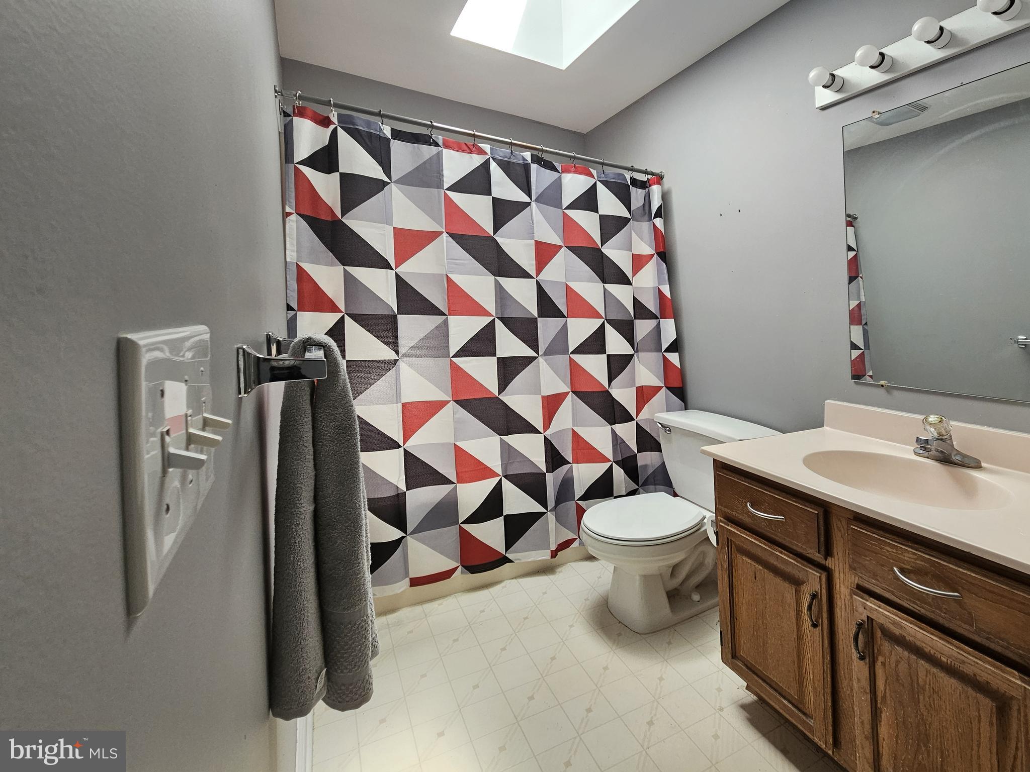 46 West Praecipe Way Cochranville, PA 19330 - Photo 18 of 22 Upper Level Full Bath
