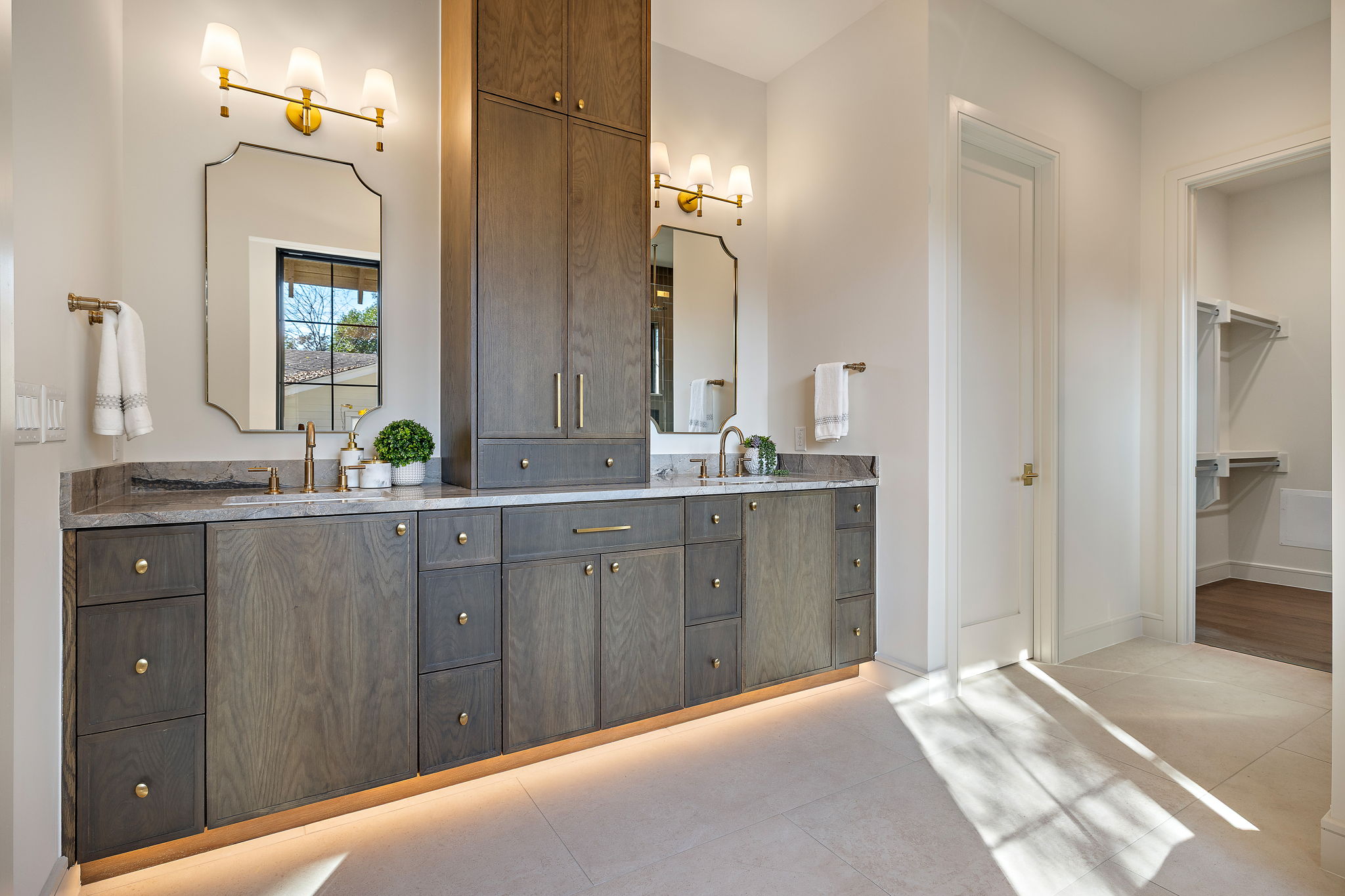 2705 Warren Street Austin, TX 78703 - Photo 20 of 39 a bathroom with a granite countertop sink and a mirror