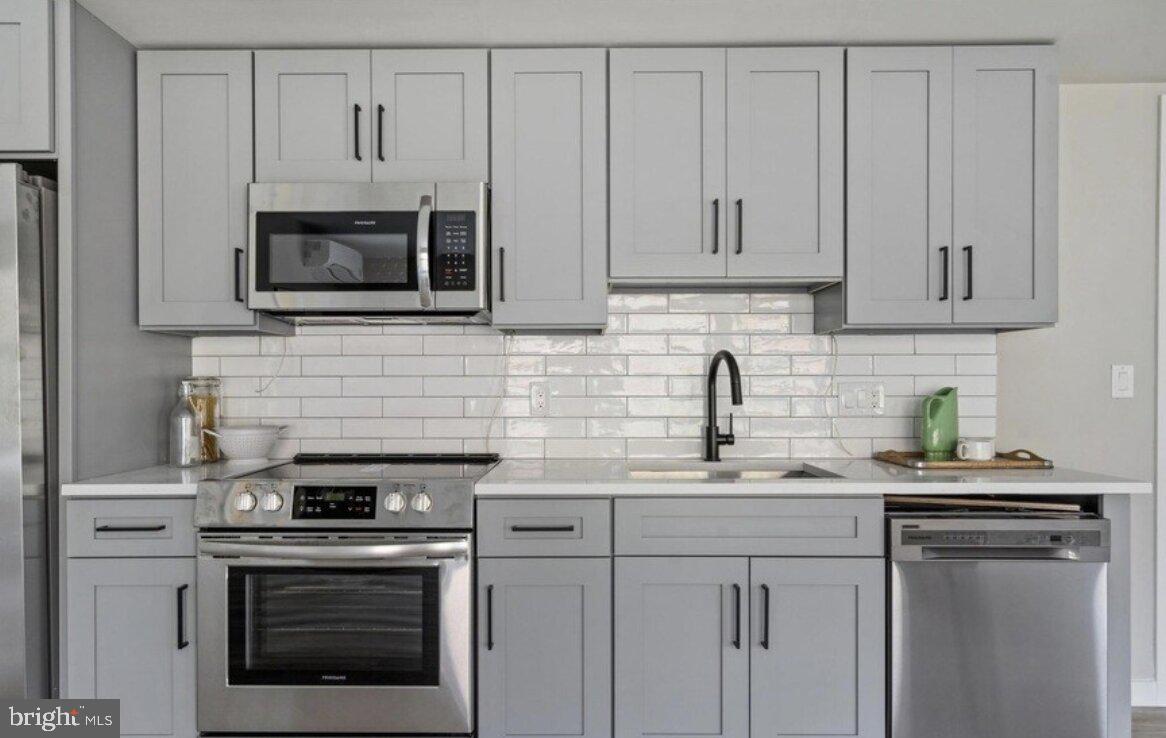 3515 Midvale Avenue, Unit 206 Philadelphia, PA 19129 - Photo 3 of 5