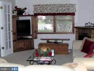 4892 Edgewood Road Doylestown, PA 18902 - Photo 5 of 6 Gallery Image 5