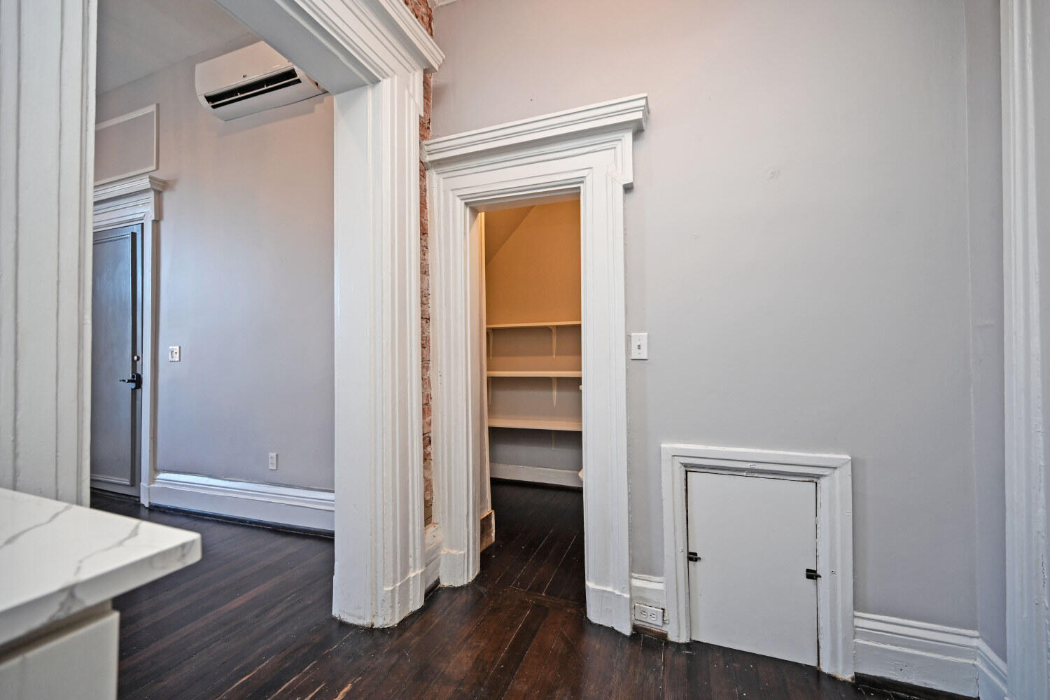 229 Riverside Drive, Unit 1F Covington, KY 41011 - Photo 19 of 40 229RiversideDr1F_27