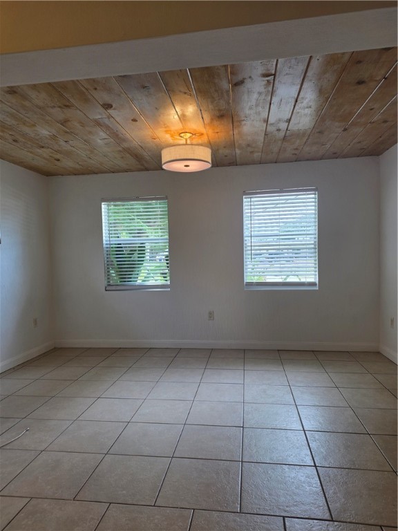 1246-1248 17th Place Vero Beach, FL 32960 - Photo 11 of 15 a view of an empty room with a window