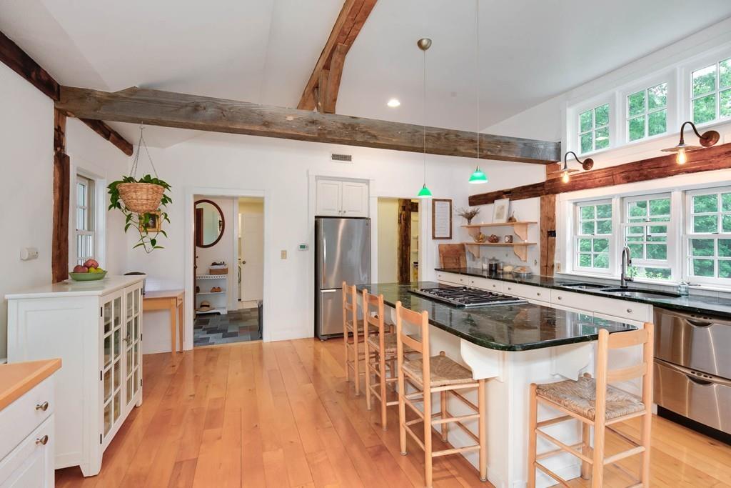 211 Sterling Road Princeton, MA 01541 - Photo 4 of 41