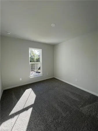 $1,875 | 914 Lampton Court, Jamestown, NC 27282