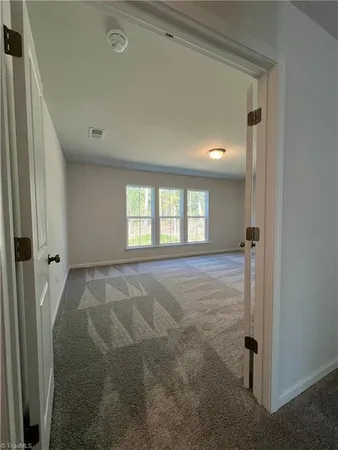 $1,875 | 914 Lampton Court, Jamestown, NC 27282