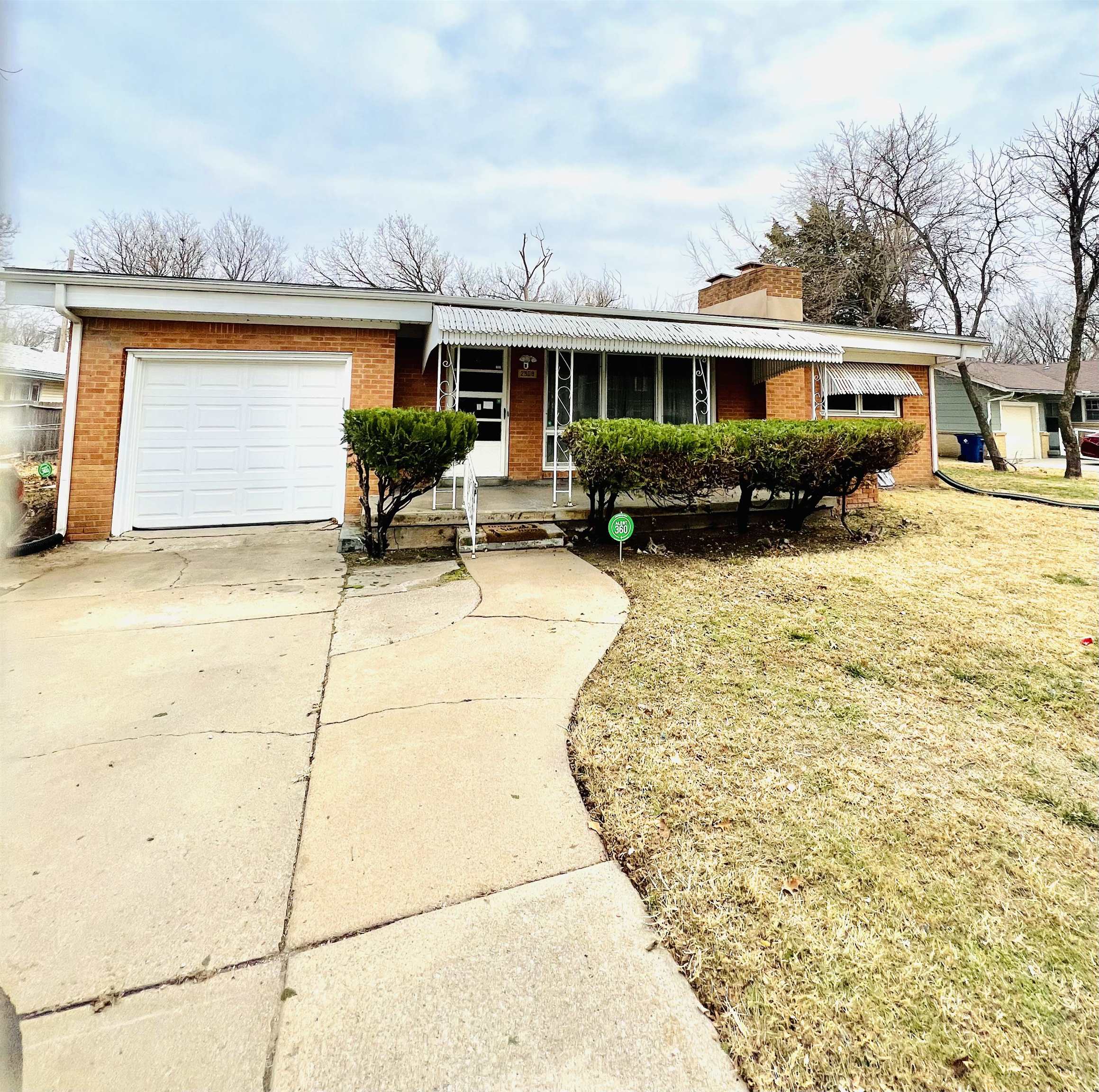 2908 Fairmount Street Wichita, KS 67220 - Photo 1 of 36