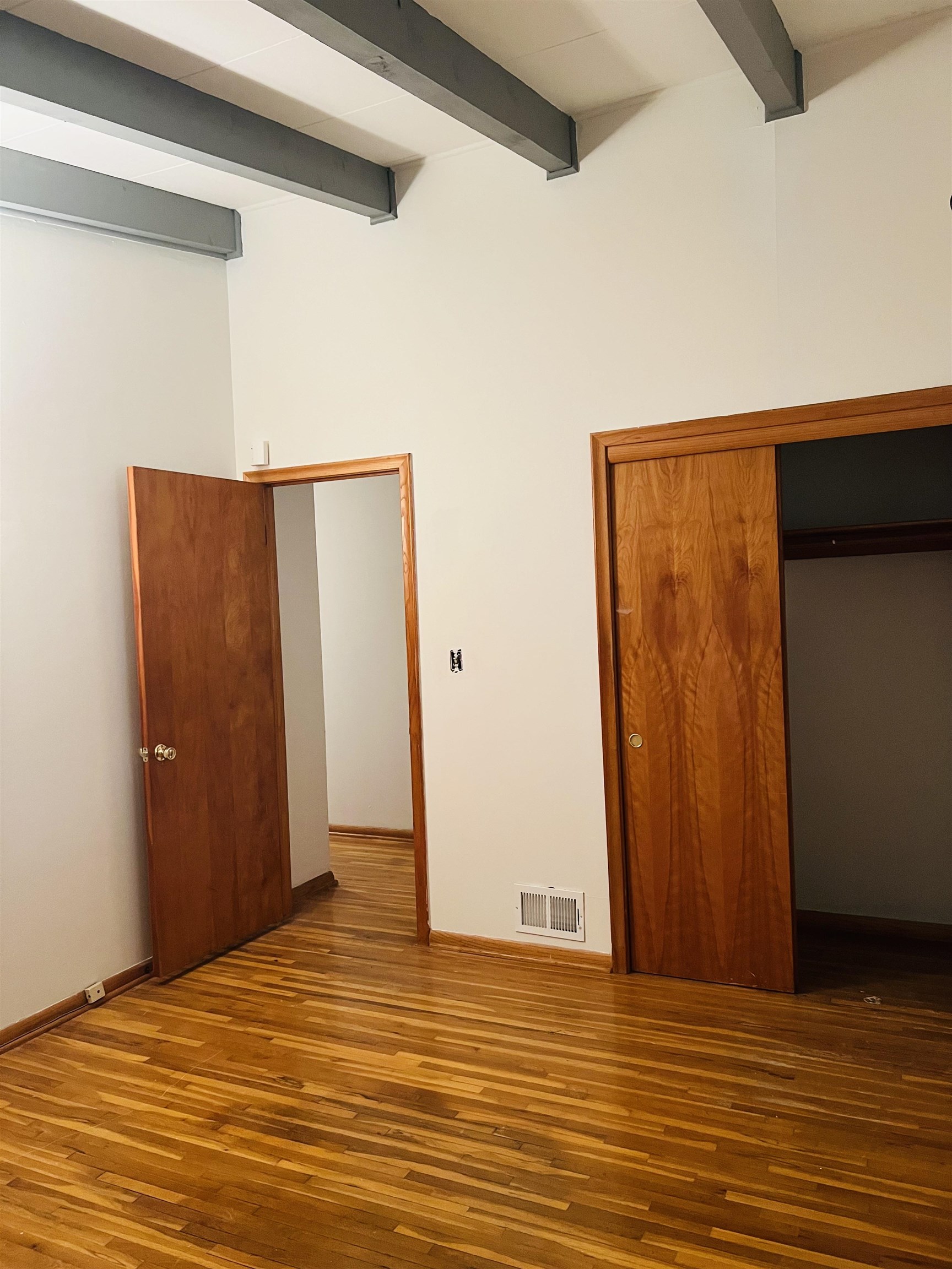 2908 Fairmount Street Wichita, KS 67220 - Photo 16 of 36