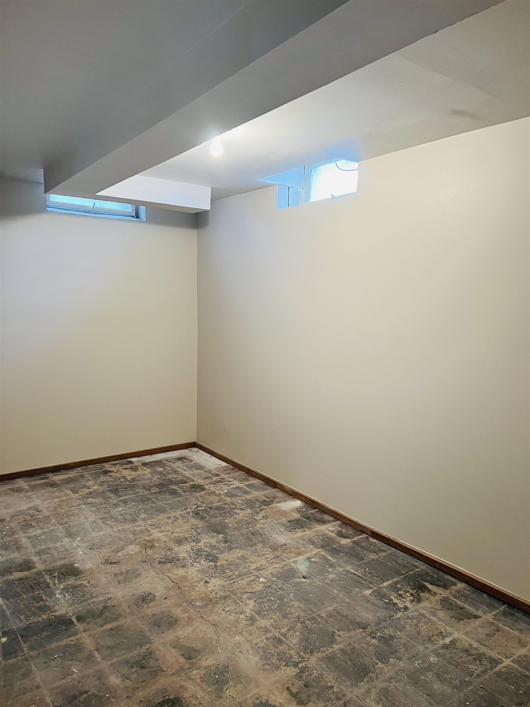 2908 Fairmount Street Wichita, KS 67220 - Photo 20 of 36