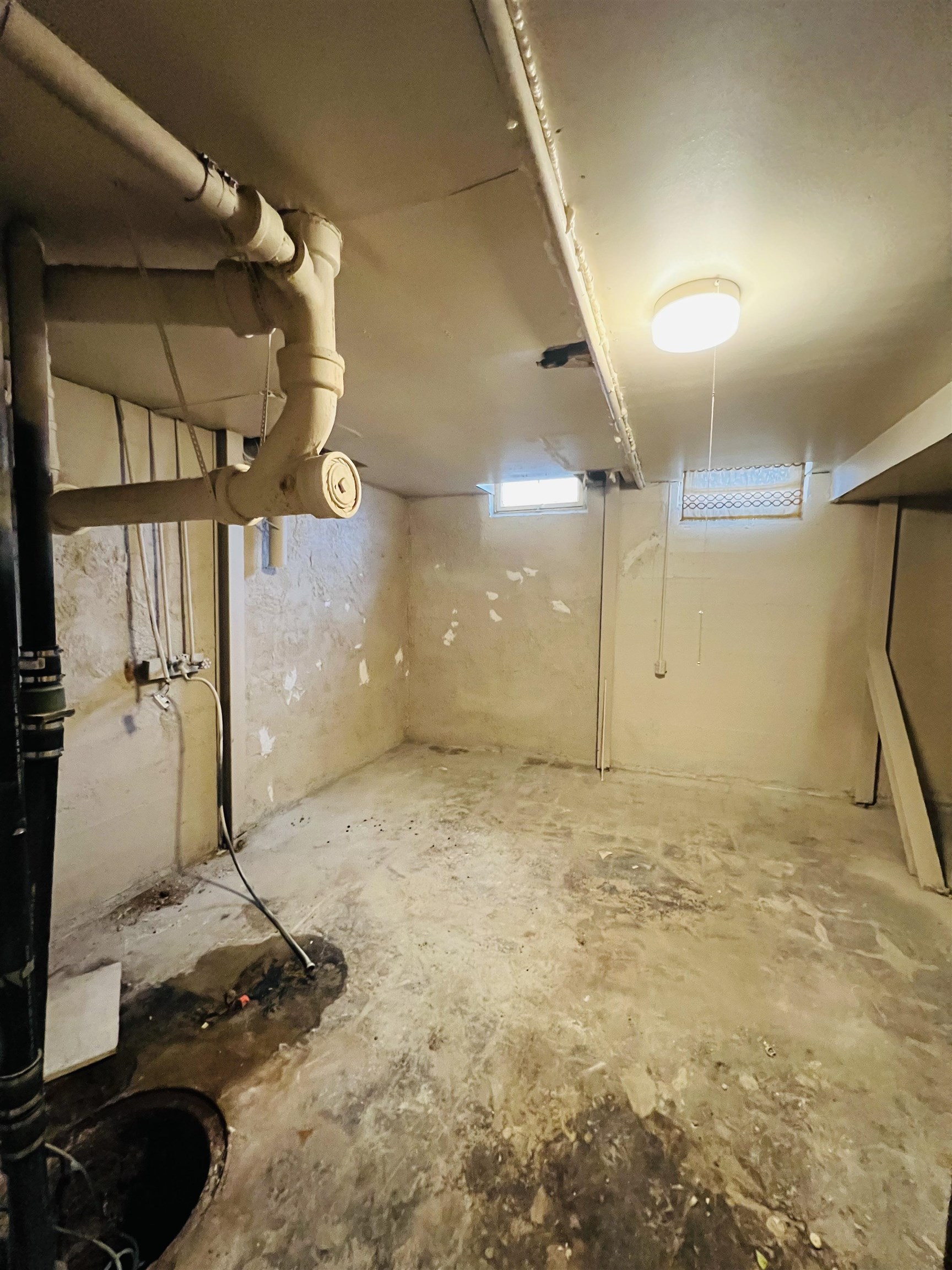 2908 Fairmount Street Wichita, KS 67220 - Photo 27 of 36