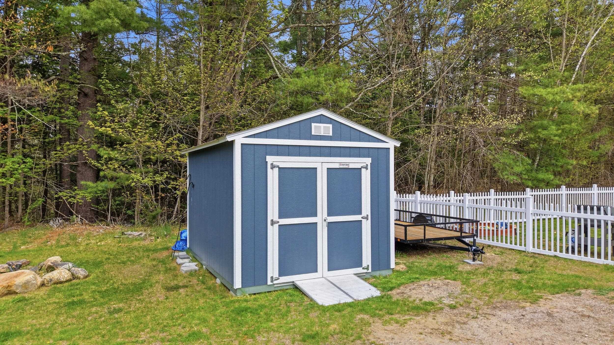 10 Colburn Road New Boston, NH 03070 - Photo 27 of 40