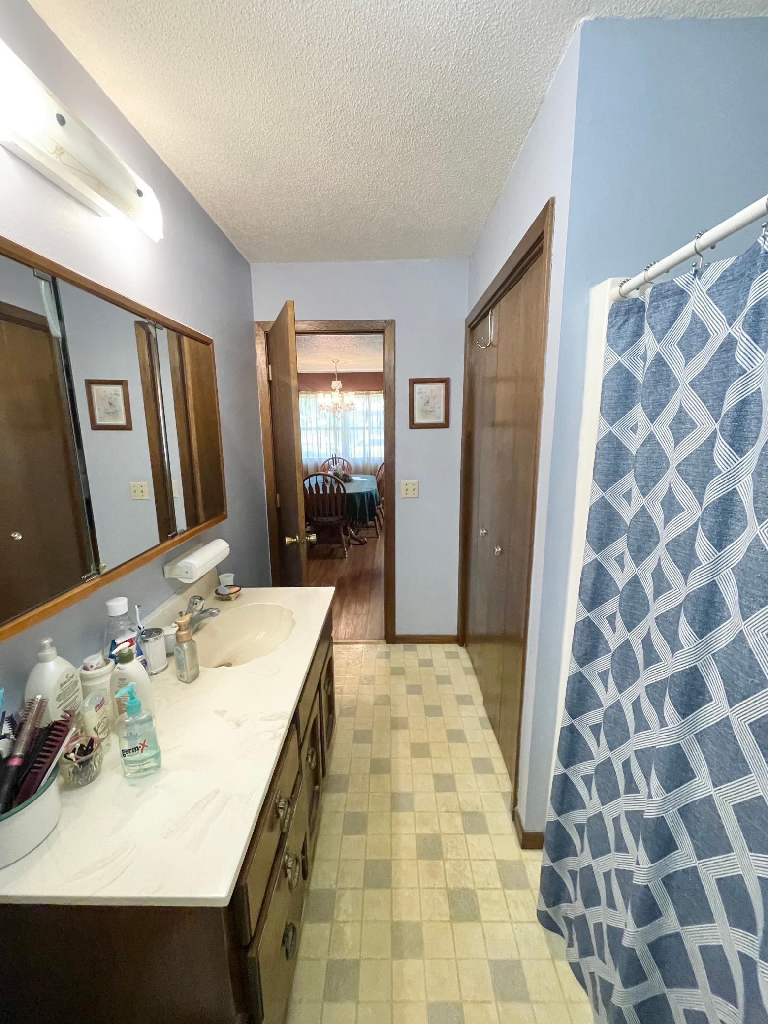 115 West Lincoln Street Springfield, MN 56087 - Photo 21 of 39