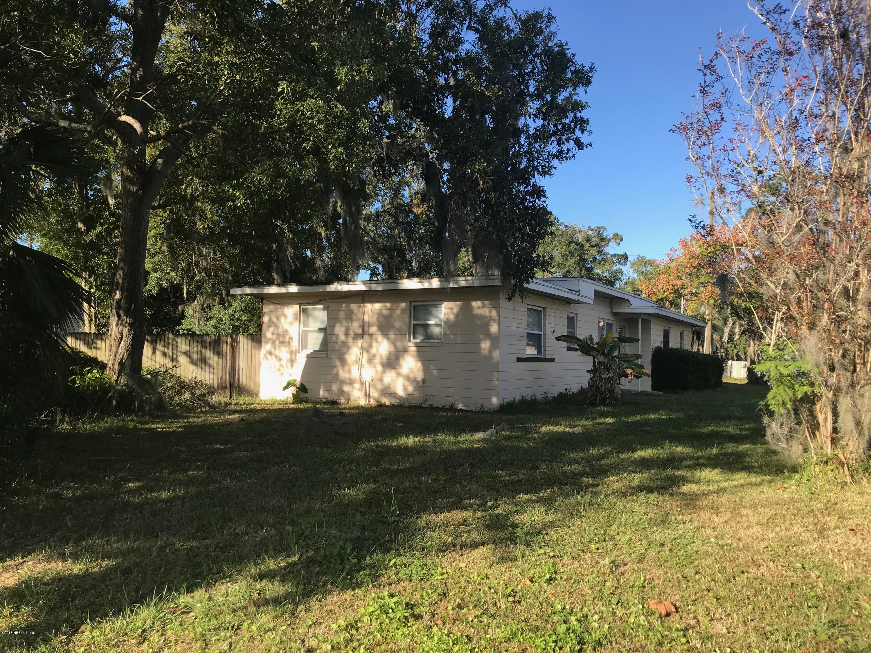 988 Glynlea Road Jacksonville, FL 32216 - Photo 3 of 25 IMG-9690