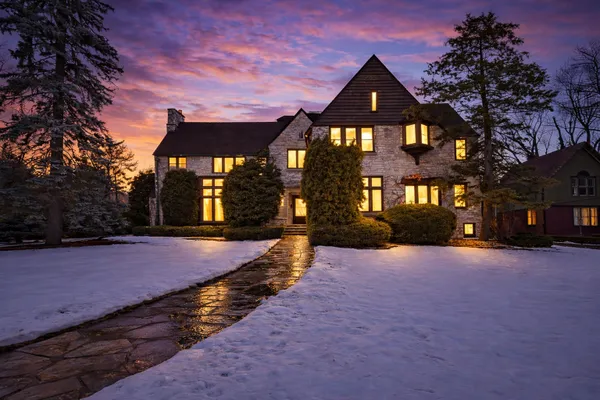 $649,900 | 187 East Division Street, Fond du Lac, WI 54935