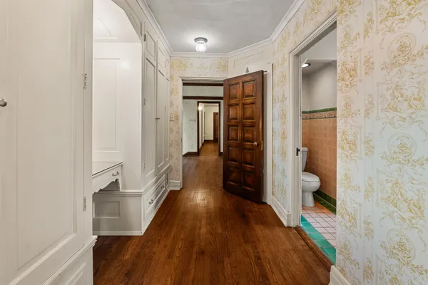 $649,900 | 187 East Division Street, Fond du Lac, WI 54935