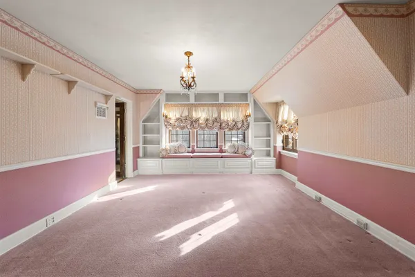 $649,900 | 187 East Division Street, Fond du Lac, WI 54935