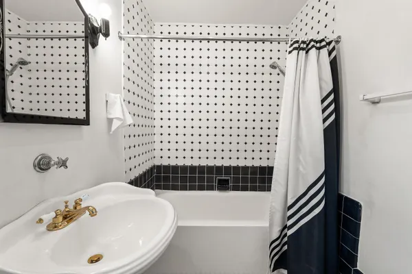 $649,900 | 187 East Division Street, Fond du Lac, WI 54935