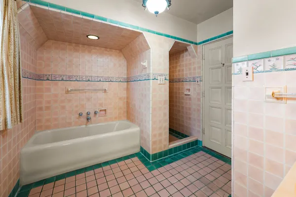 $649,900 | 187 East Division Street, Fond du Lac, WI 54935