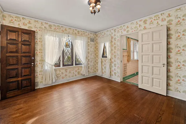 $649,900 | 187 East Division Street, Fond du Lac, WI 54935