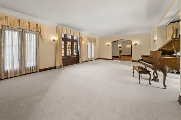 $649,900 | 187 East Division Street, Fond du Lac, WI 54935