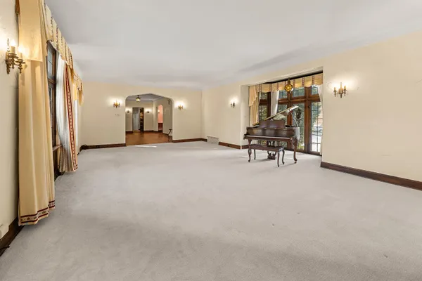 $649,900 | 187 East Division Street, Fond du Lac, WI 54935