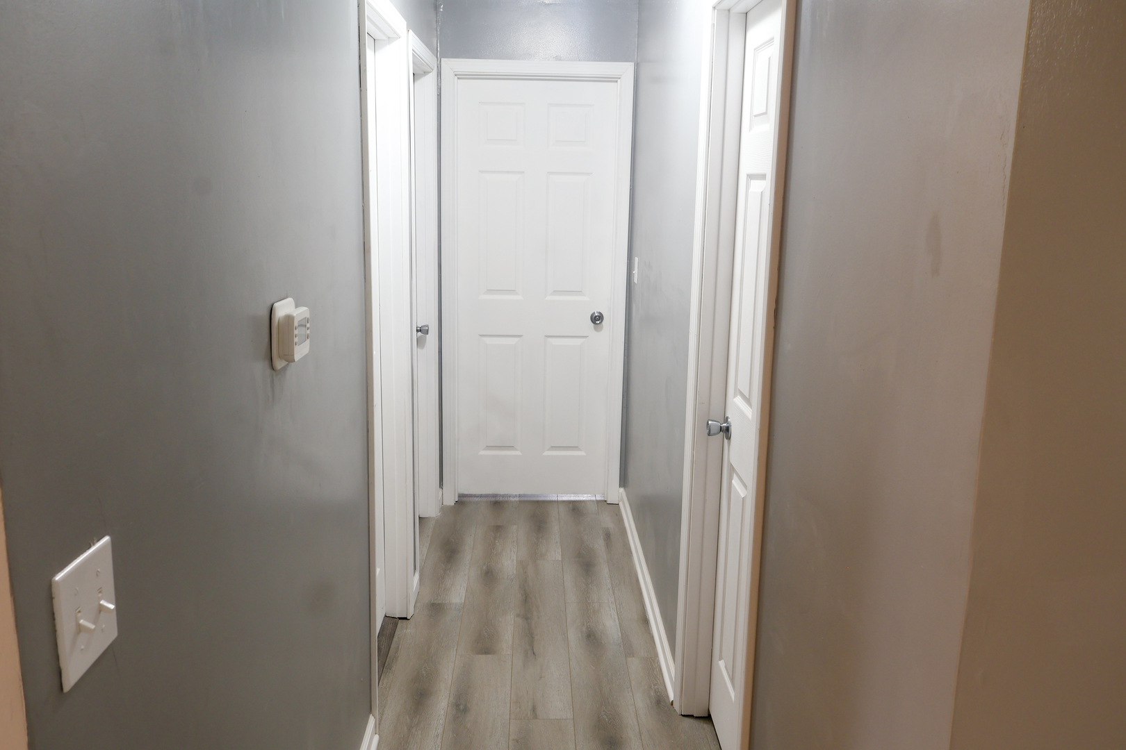 8403 Grange Hall Road Garden Prairie, IL 61038 - Photo 12 of 26 a view of a livingroom with wooden floor