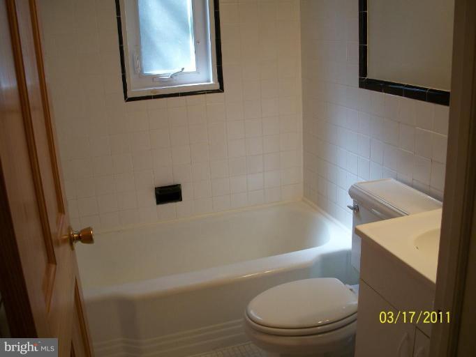 11900 Andrew Street Silver Spring, MD 20902 - Photo 11 of 12 Bath #1