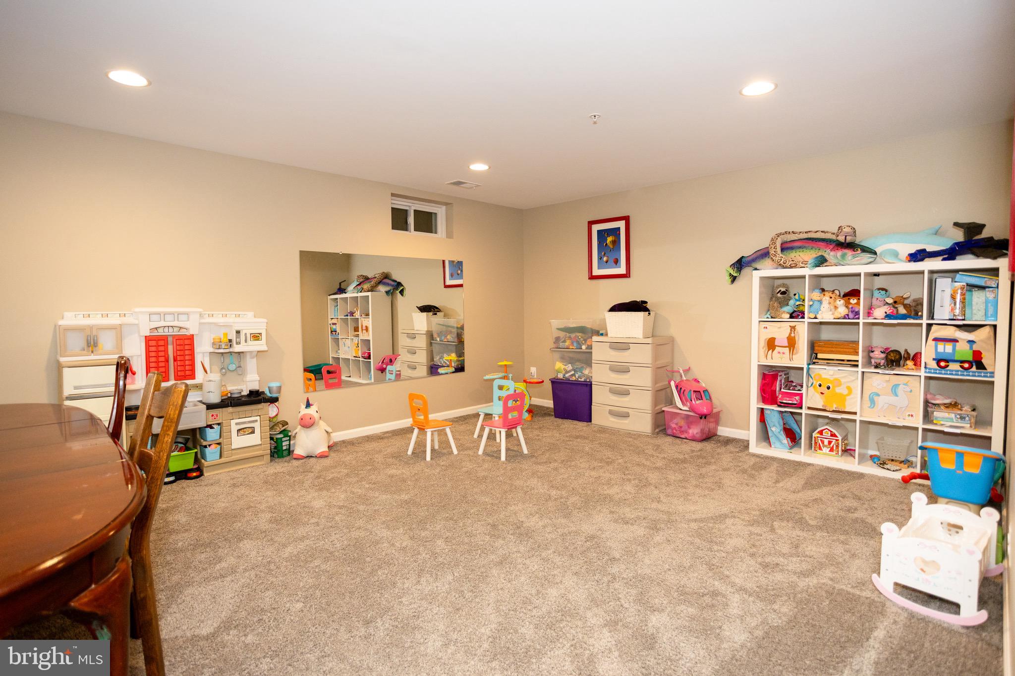 2425 Morgans Point Drive Dumfries, VA 22026 - Photo 13 of 99