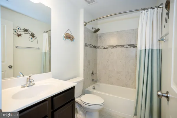 $925,000 | 2425 Morgans Point Drive, Dumfries, VA 22026