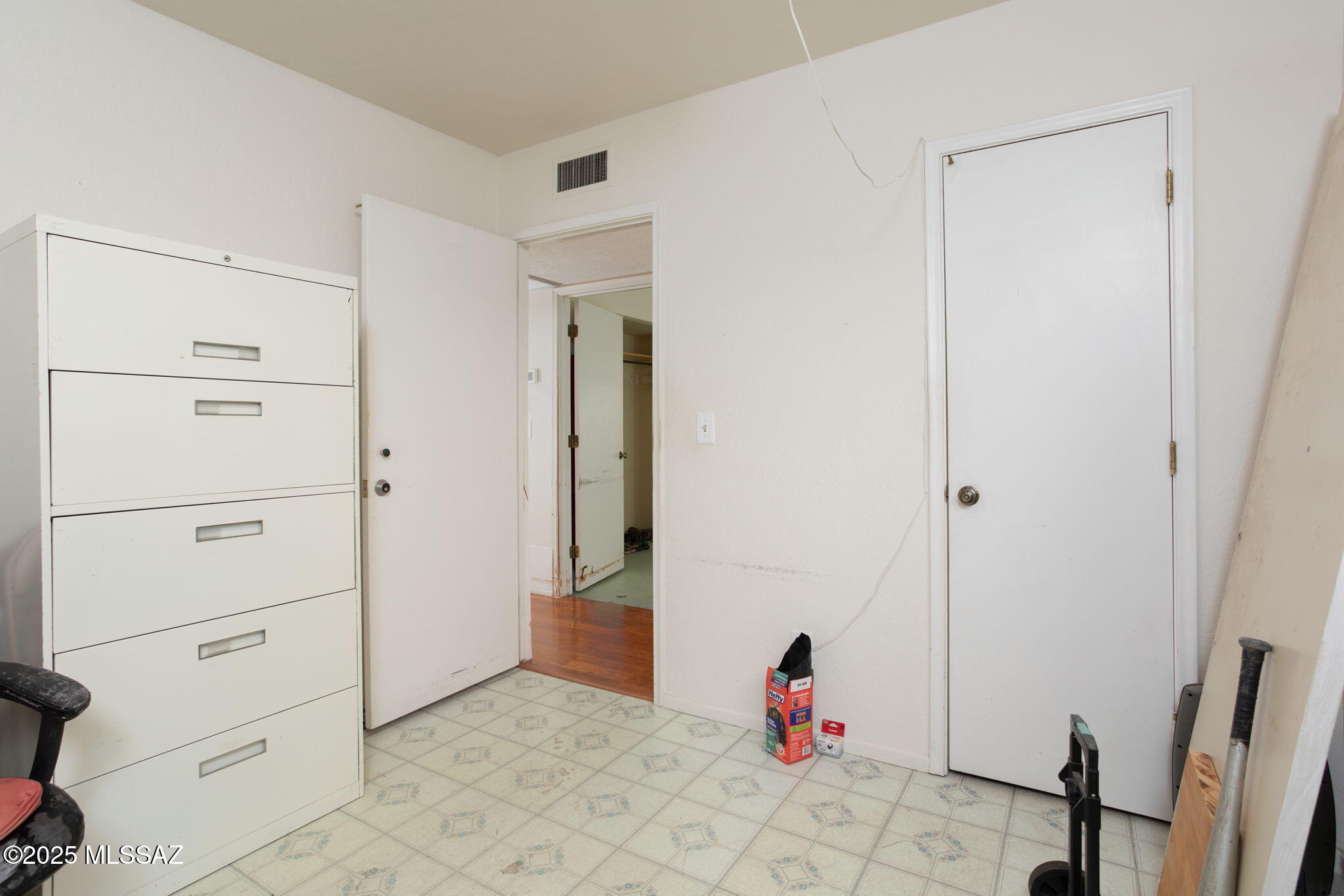 2511 North Shannon Road Tucson, AZ 85745 - Photo 13 of 28 Gallery Image 13