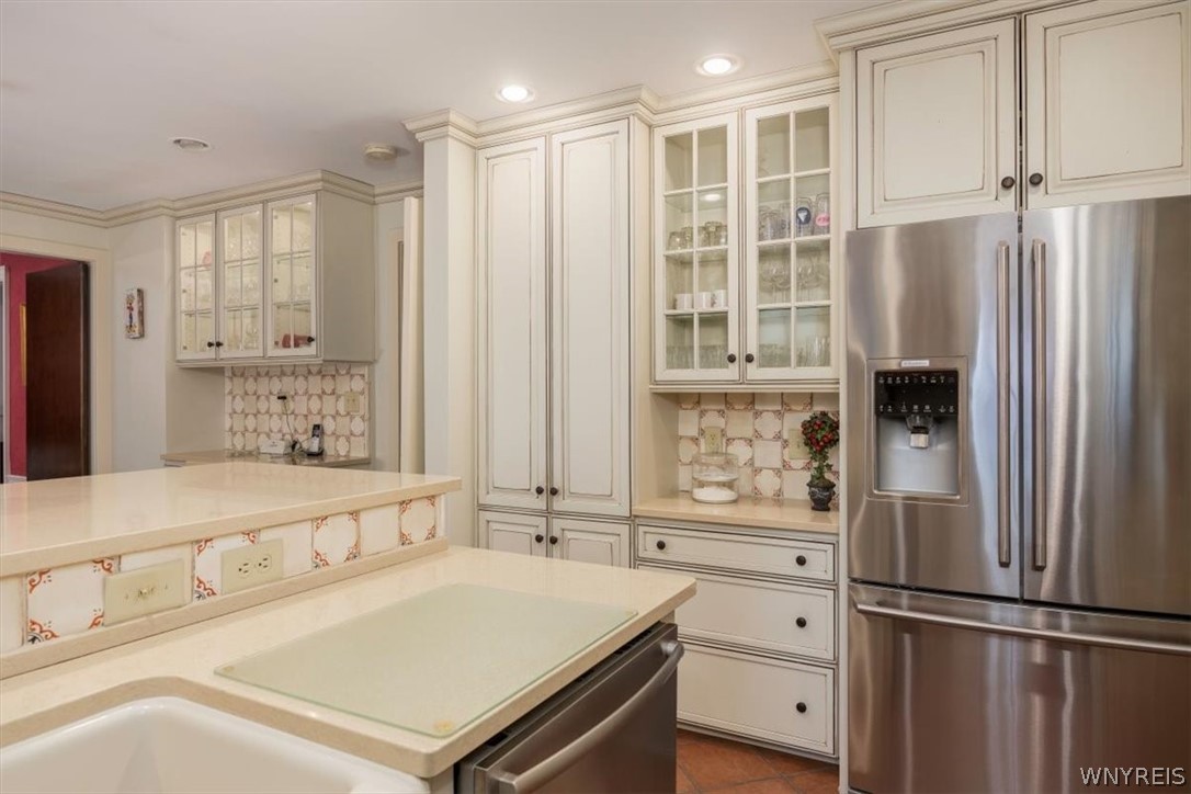 33 Gates Circle, Unit 2B Buffalo, NY 14222 - Photo 15 of 23