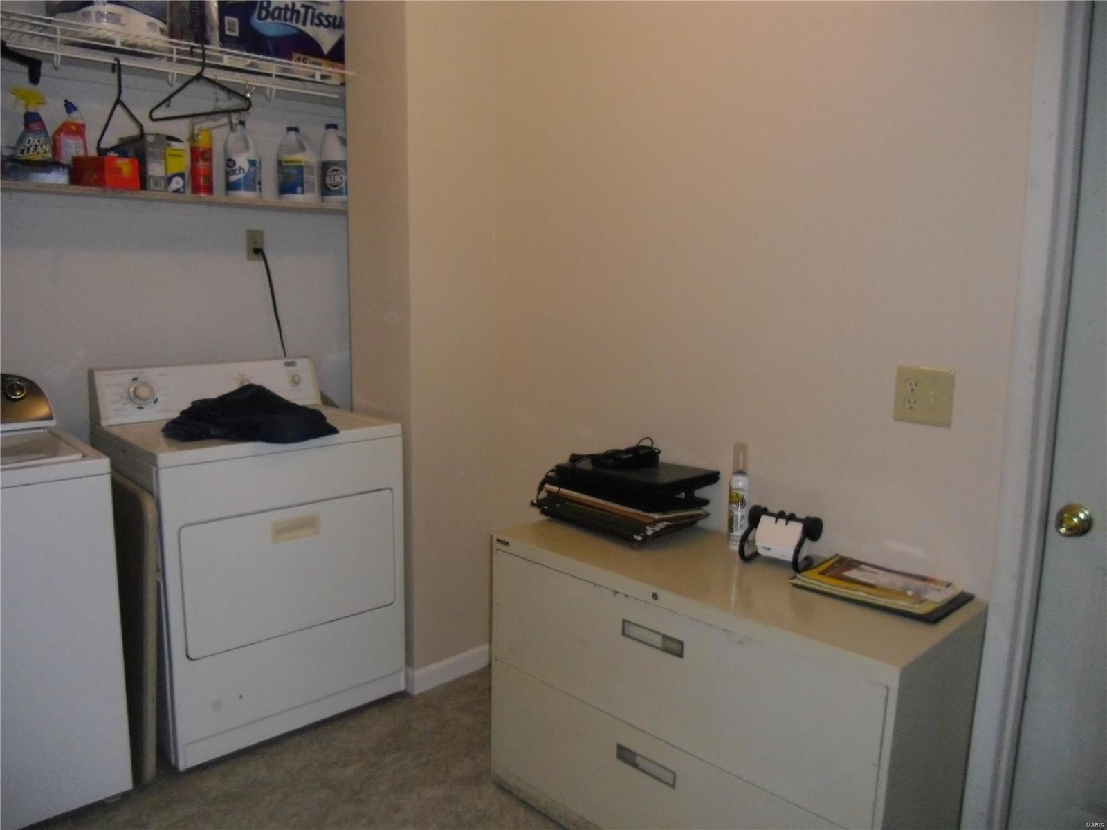5764 Old Alton Road Granite City, IL 62040 - Photo 11 of 27 Gallery Image 11