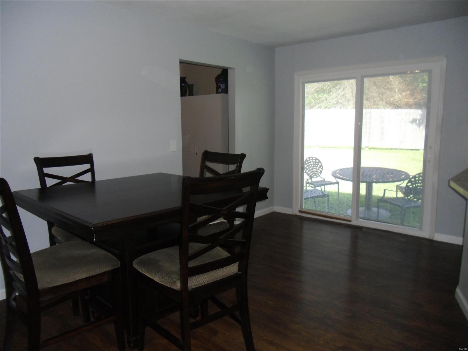 5764 Old Alton Road Granite City, IL 62040 - Photo 7 of 27 Gallery Image 7