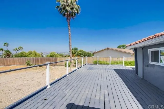 10161 Madrid Way Spring Valley, CA 91977 - Photo 24 of 26 Gallery Image 24