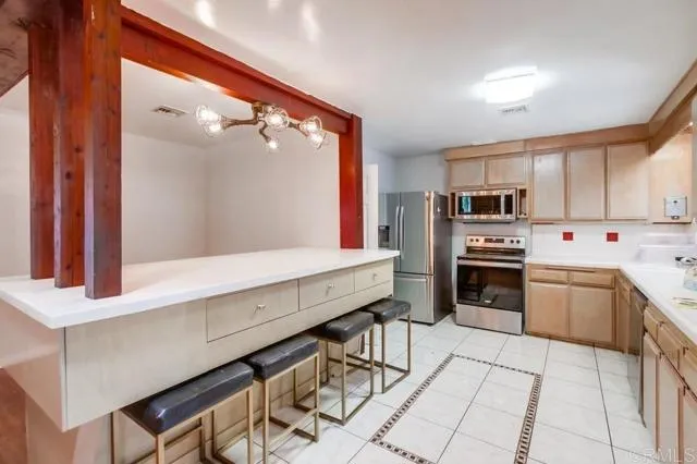 10161 Madrid Way Spring Valley, CA 91977 - Photo 3 of 26 Gallery Image 3