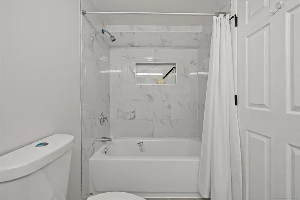 $229,900 | 34 Pleasant Street, Unit 5, Plainfield, CT 06374