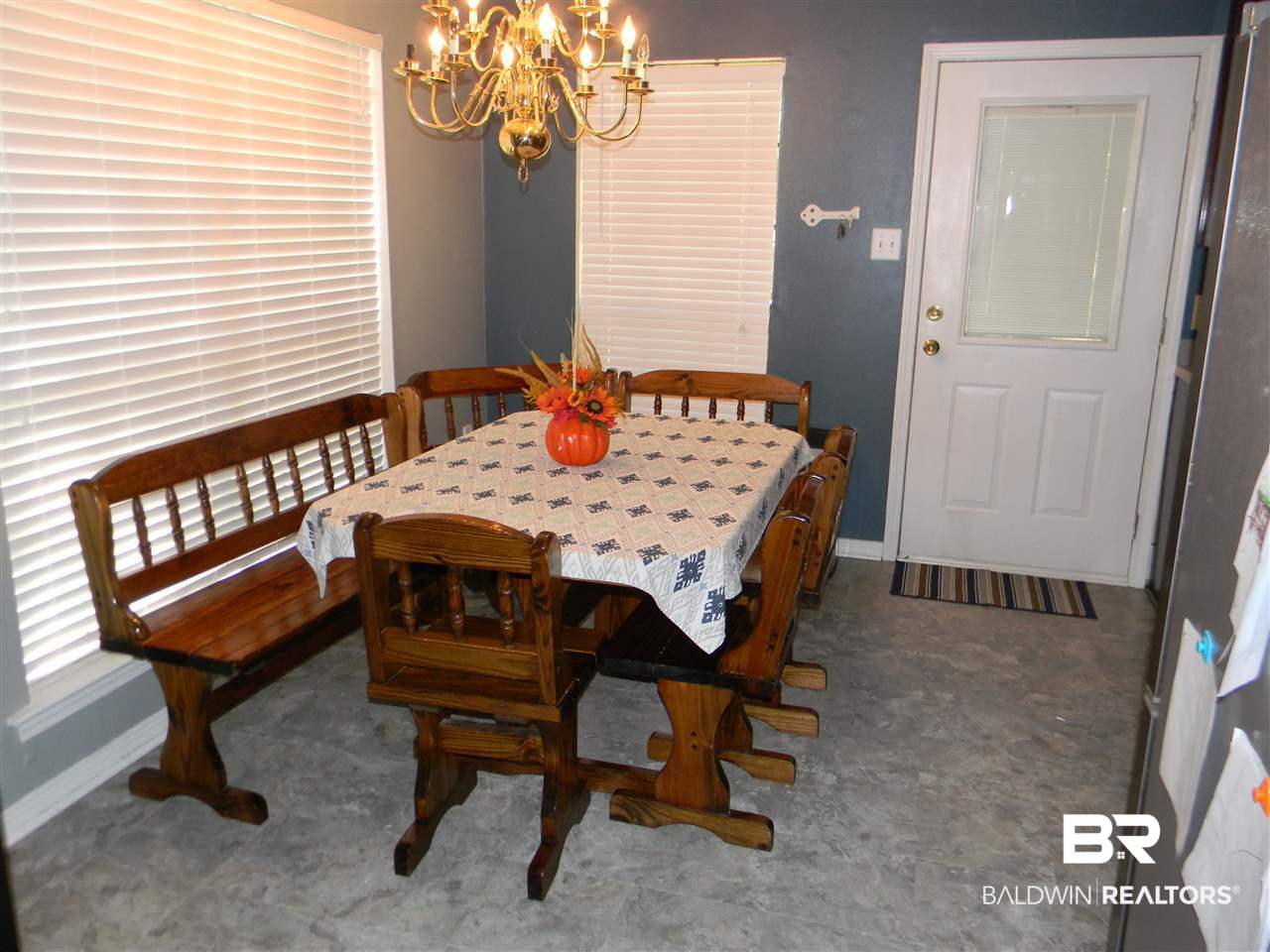 111 Mathison Avenue Saraland, AL 36571 - Photo 5 of 14