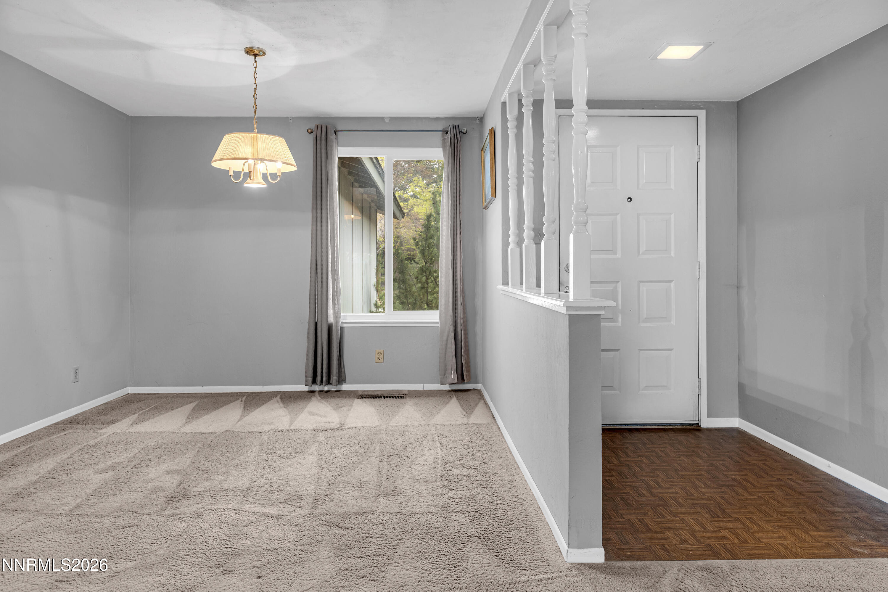 4455 Matich Drive Reno, NV 89502 - Photo 3 of 28 Entryway and dining room