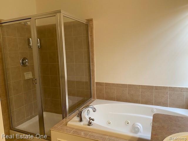 2193 Lagoon Drive Rochester Hills, MI 48309 - Photo 19 of 24