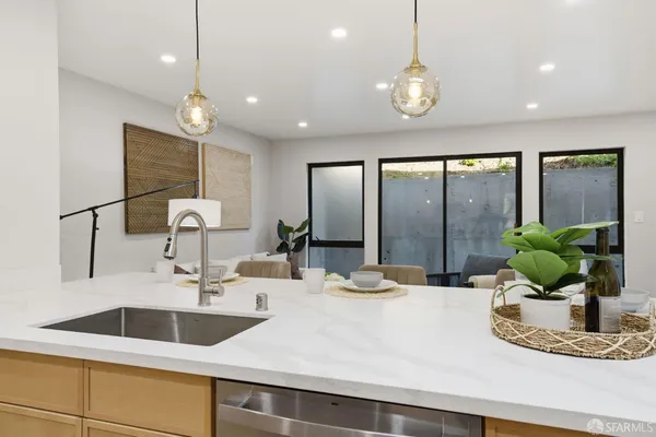$1,799,000 | 1998 14th Avenue, San Francisco, CA 94116