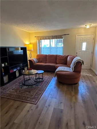 $2,700 | 6926 Laguna Place, Unit D, Rancho Cucamonga, CA 91701