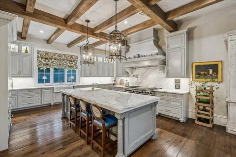 $7,295,000 | 2158 Chilton Road, Houston, TX 77019