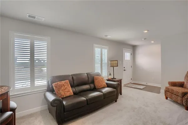 $350,000 | 1146 Olivia Drive, Oakdale, PA 15071