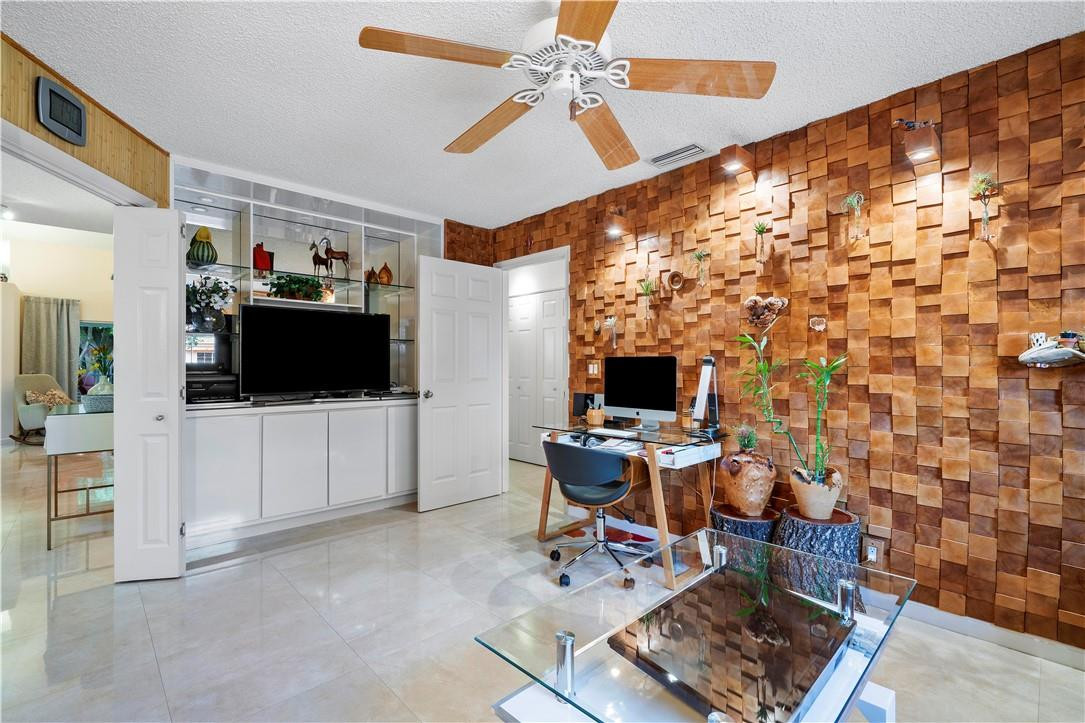 17262 Boca Club Boulevard, Unit 2403 Boca Raton, FL 33487 - Photo 13 of 27 Photo 13