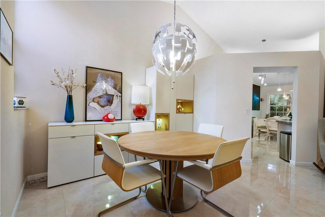 17262 Boca Club Boulevard, Unit 2403 Boca Raton, FL 33487 - Photo 17 of 27 Formal Dining room area